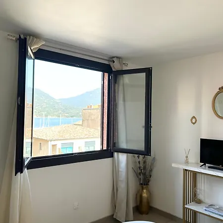 Joli T2 Petite Vue Apartament