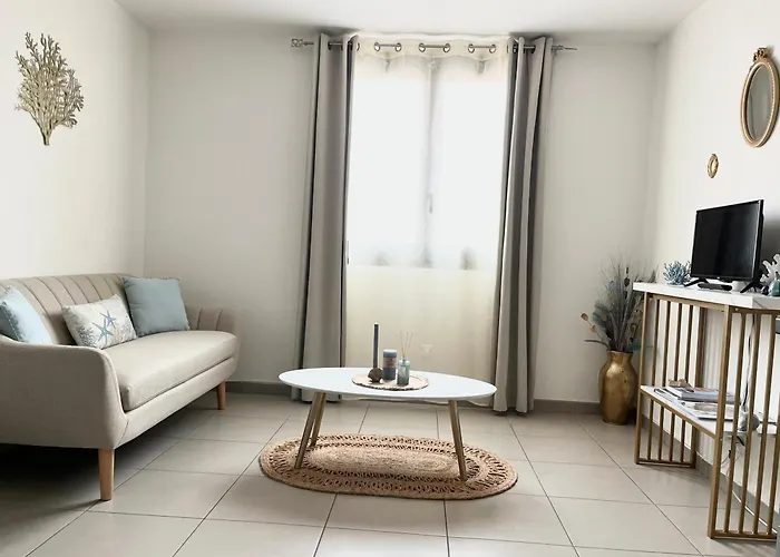 Joli T2 Petite Vue Propriano (Corsica)